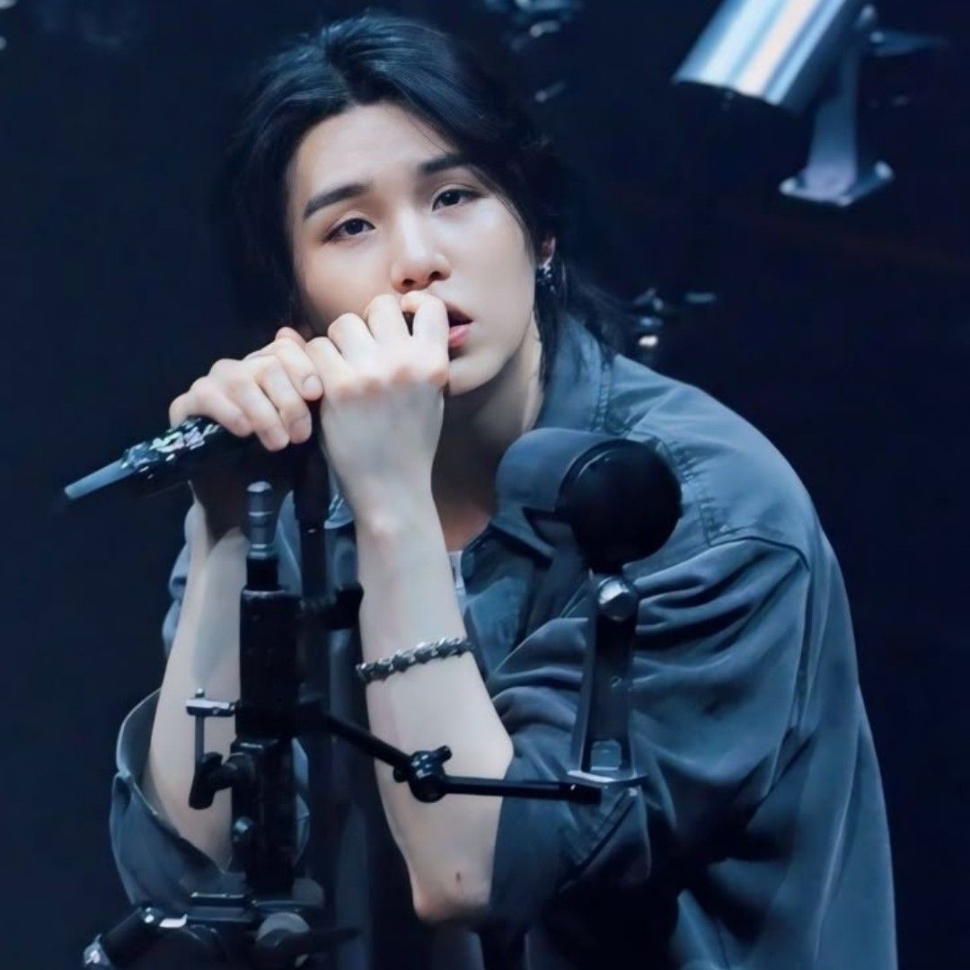 SUGA (BTS)の最近の活動写真
