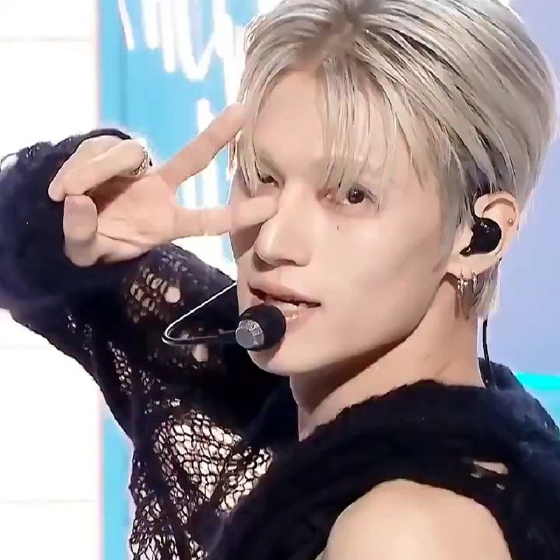 Latest photo of Wooyoung (ATEEZ)