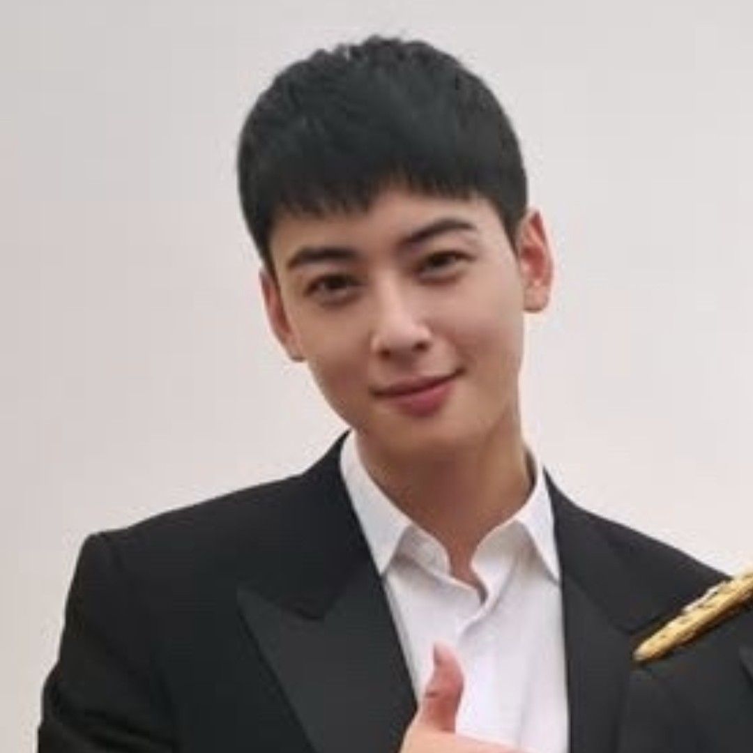 A moment captured by Eunwoo (ASTRO)'s fan