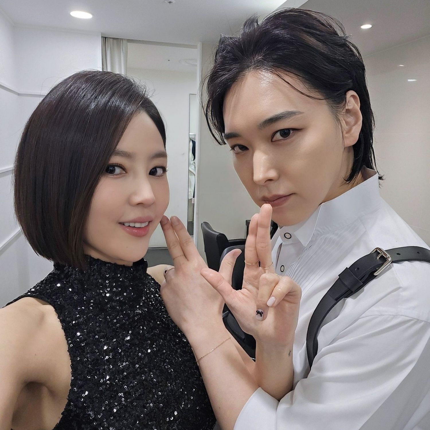 Behind-the-scenes cut of Sungmin (Super Junior)