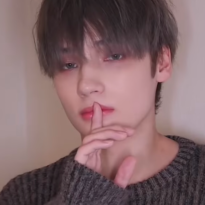 Latest photo of HueningKai (TOMORROW X TOGETHER)