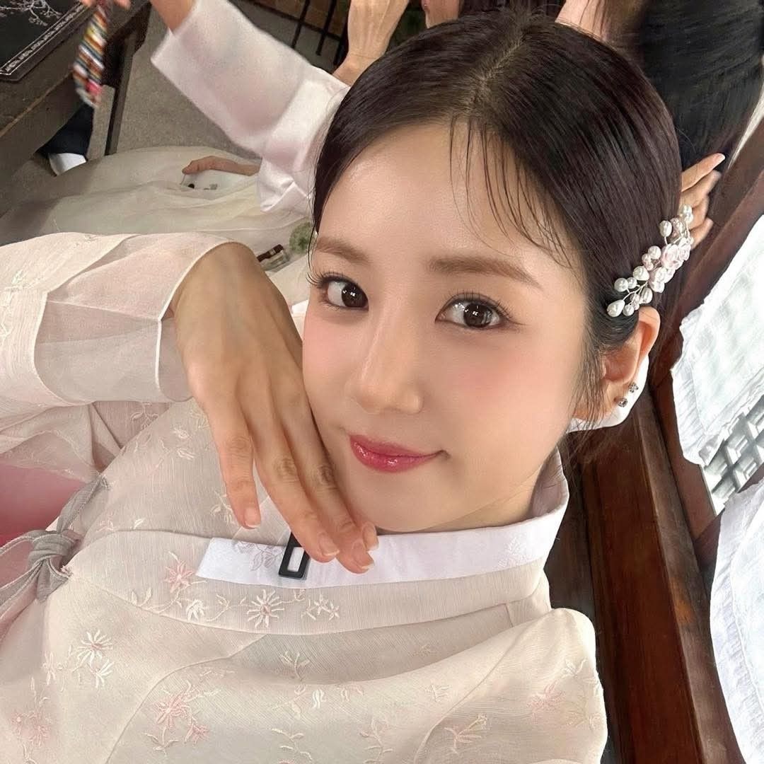 朴初珑 (Apink)的幕后花絮