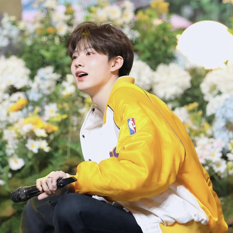Latest photo of Junkyu (TREASURE)