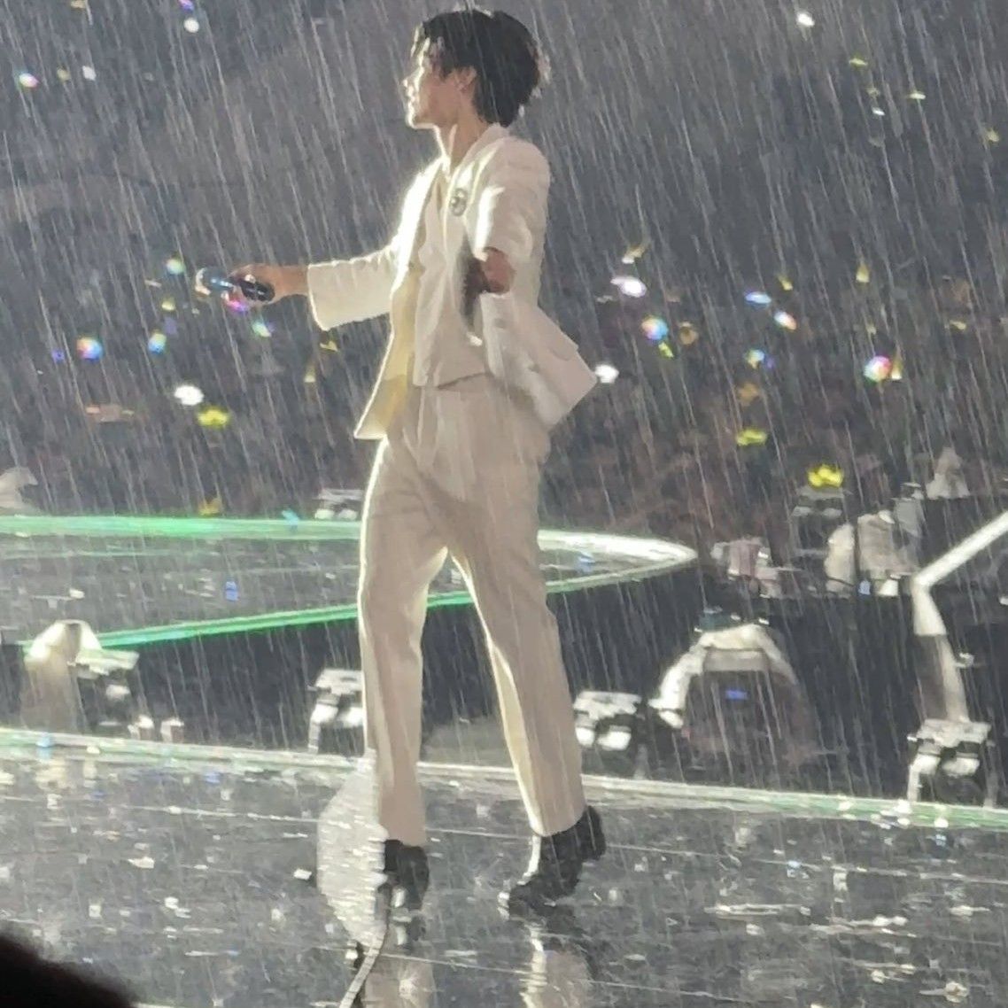 Behind-the-scenes cut of Hanbin (TEMPEST)