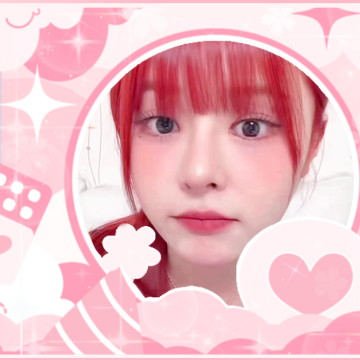 Recent activity shot of E:U (EVERGLOW)