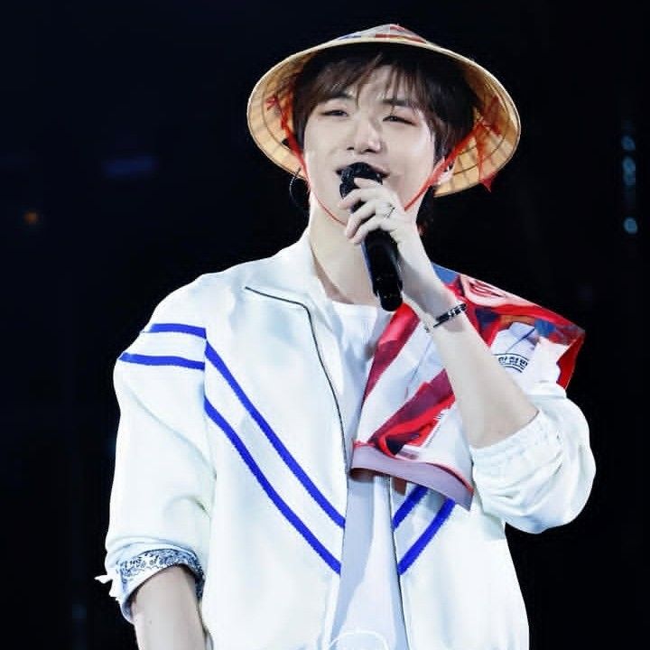 강다니엘의 최신 사진