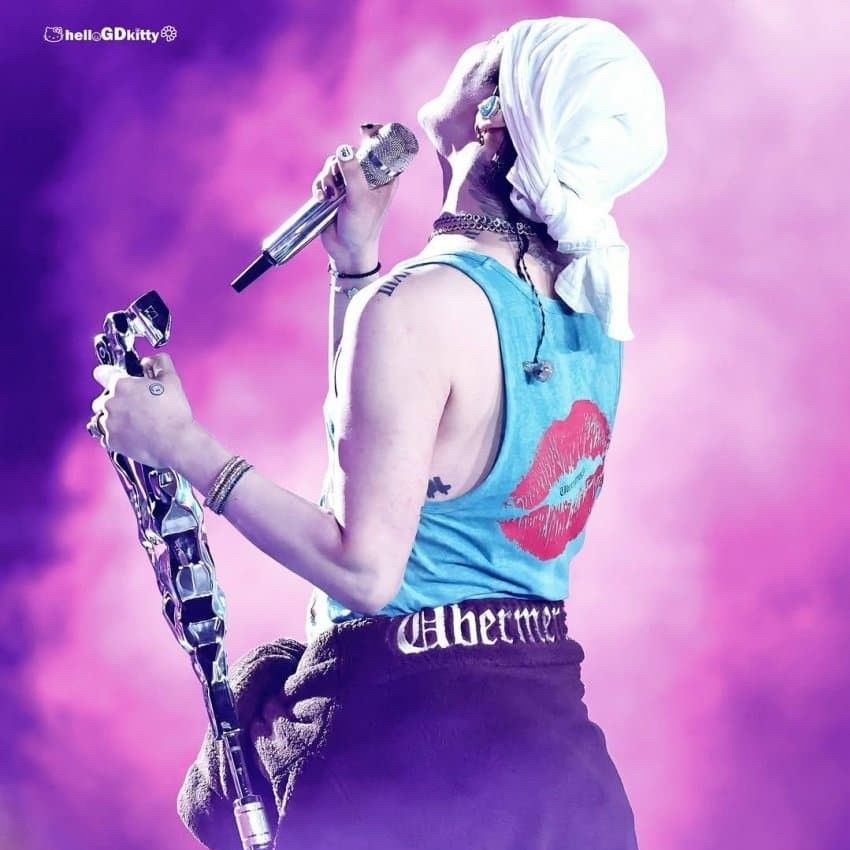 Latest photo of G-DRAGON (BIGBANG)