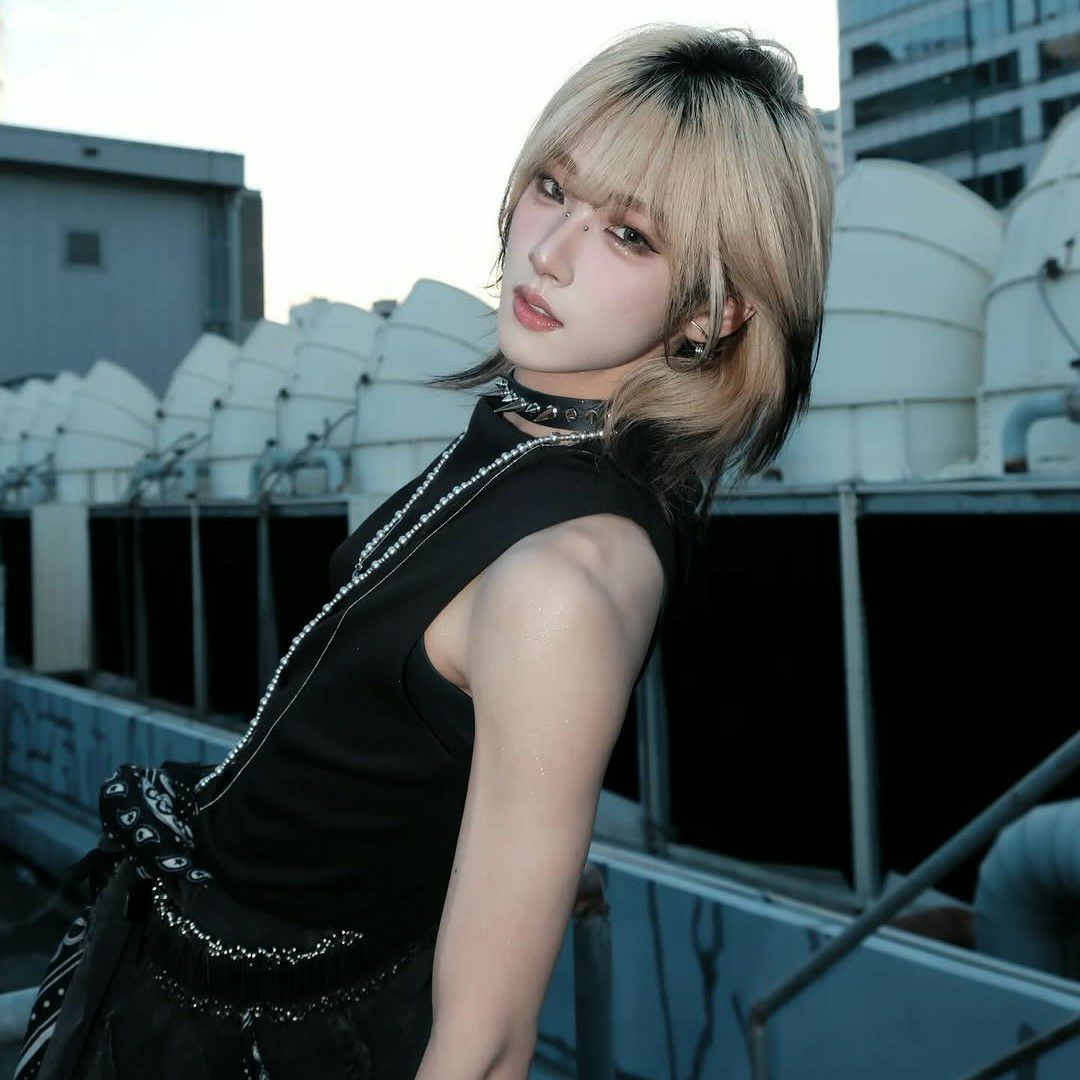 A moment captured by Hu Yetao (NexT1DE)'s fan