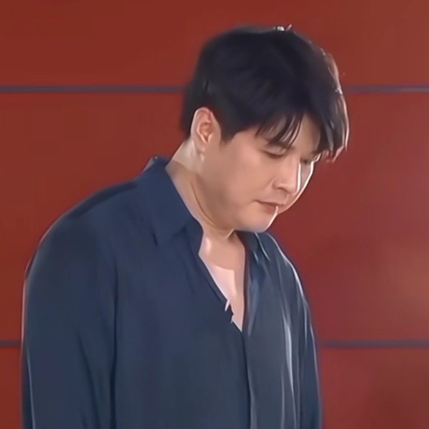 Recent activity shot of Shindong (Super Junior)