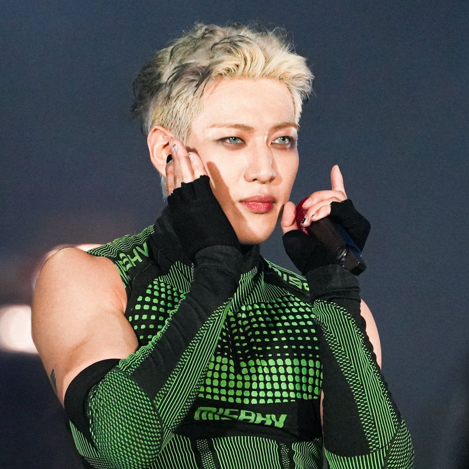 Behind-the-scenes cut of Bambam (GOT7)