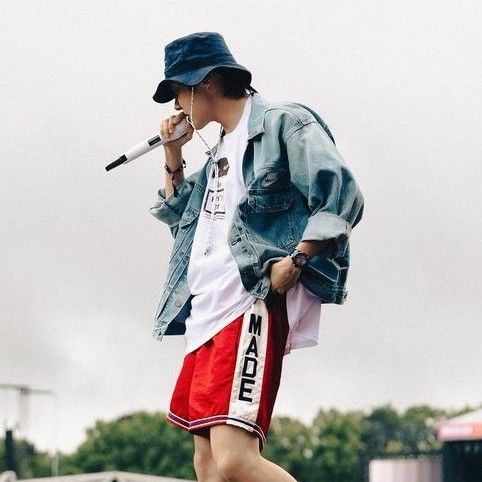 제이홉 (방탄소년단) 최근 활동샷