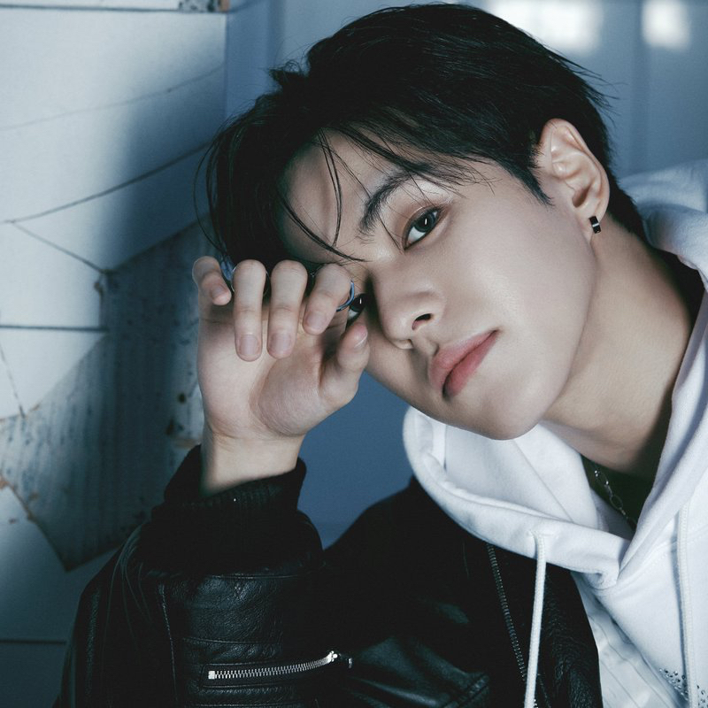 Behind-the-scenes cut of Yoon Jaehyuk (TREASURE)