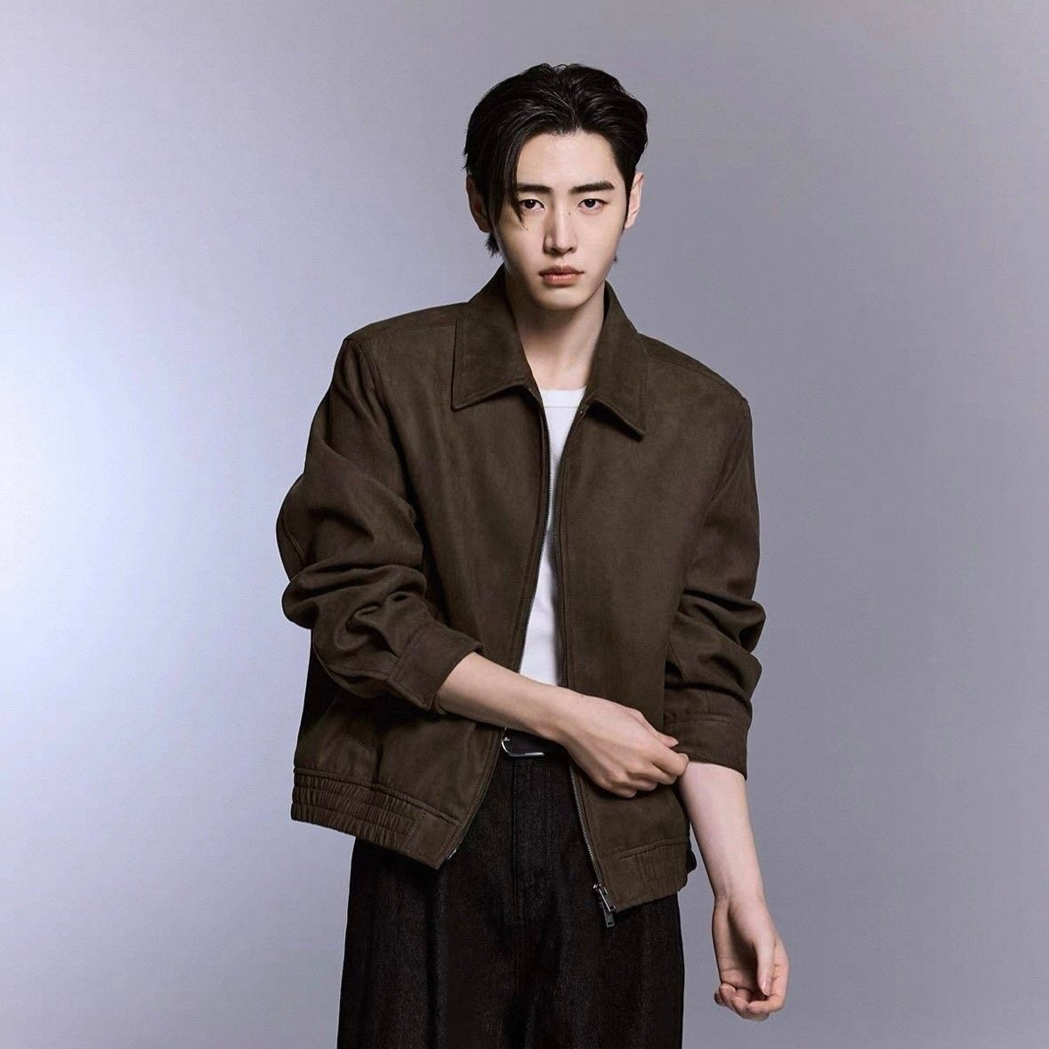 Behind-the-scenes cut of Sunghoon (ENHYPEN)