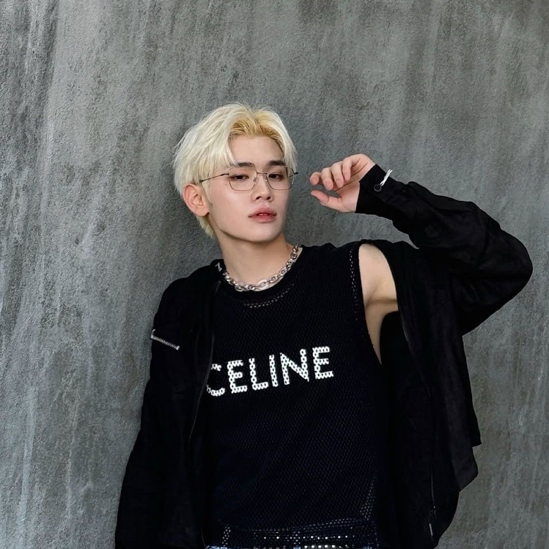 Potret di balik layar Kim Taerae (ZEROBASEONE)