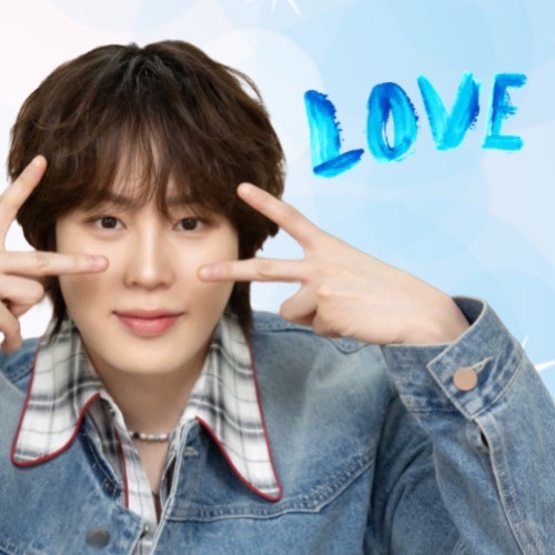Recent activity shot of Ha Sungwoon