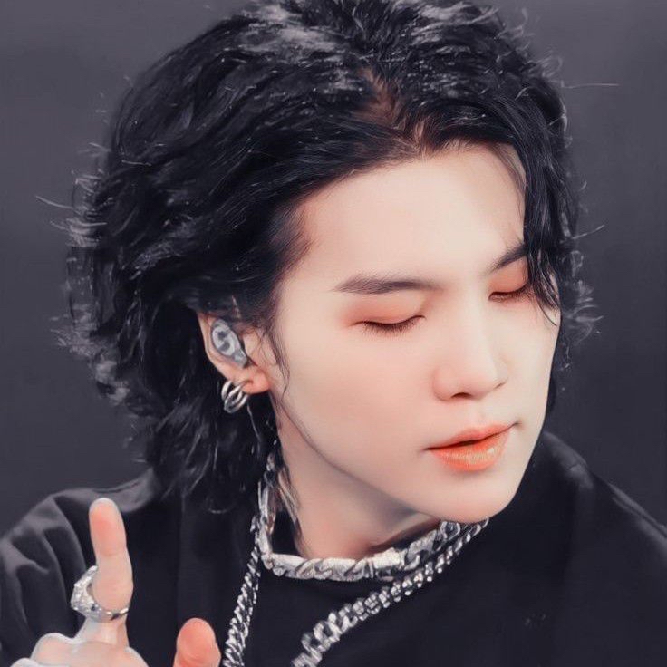 A moment captured by SUGA (BTS)'s fan