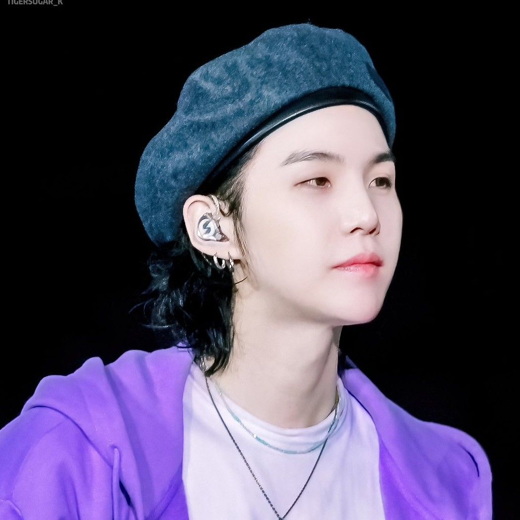 Behind-the-scenes cut of SUGA (BTS)