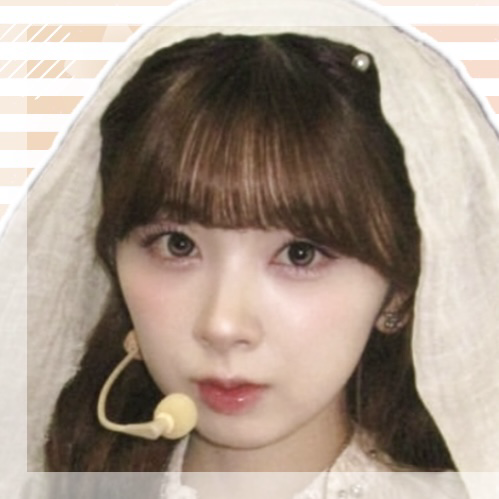 ミイヒ (NiziU)の舞台裏ショット