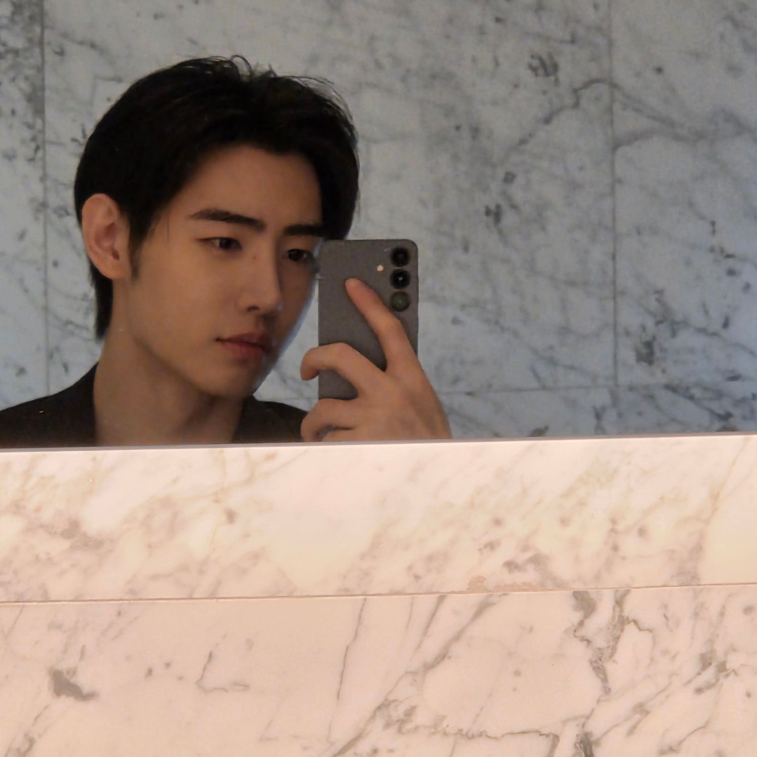 Behind-the-scenes cut of Sunghoon (ENHYPEN)