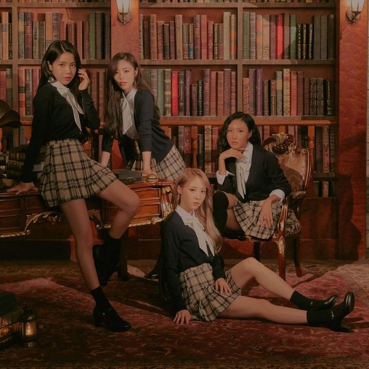 Latest photo of MAMAMOO
