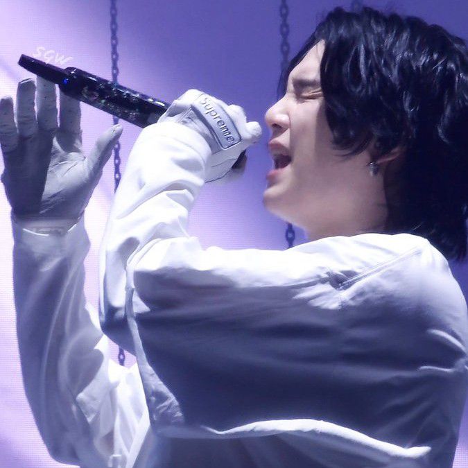 A moment captured by SUGA (BTS)'s fan