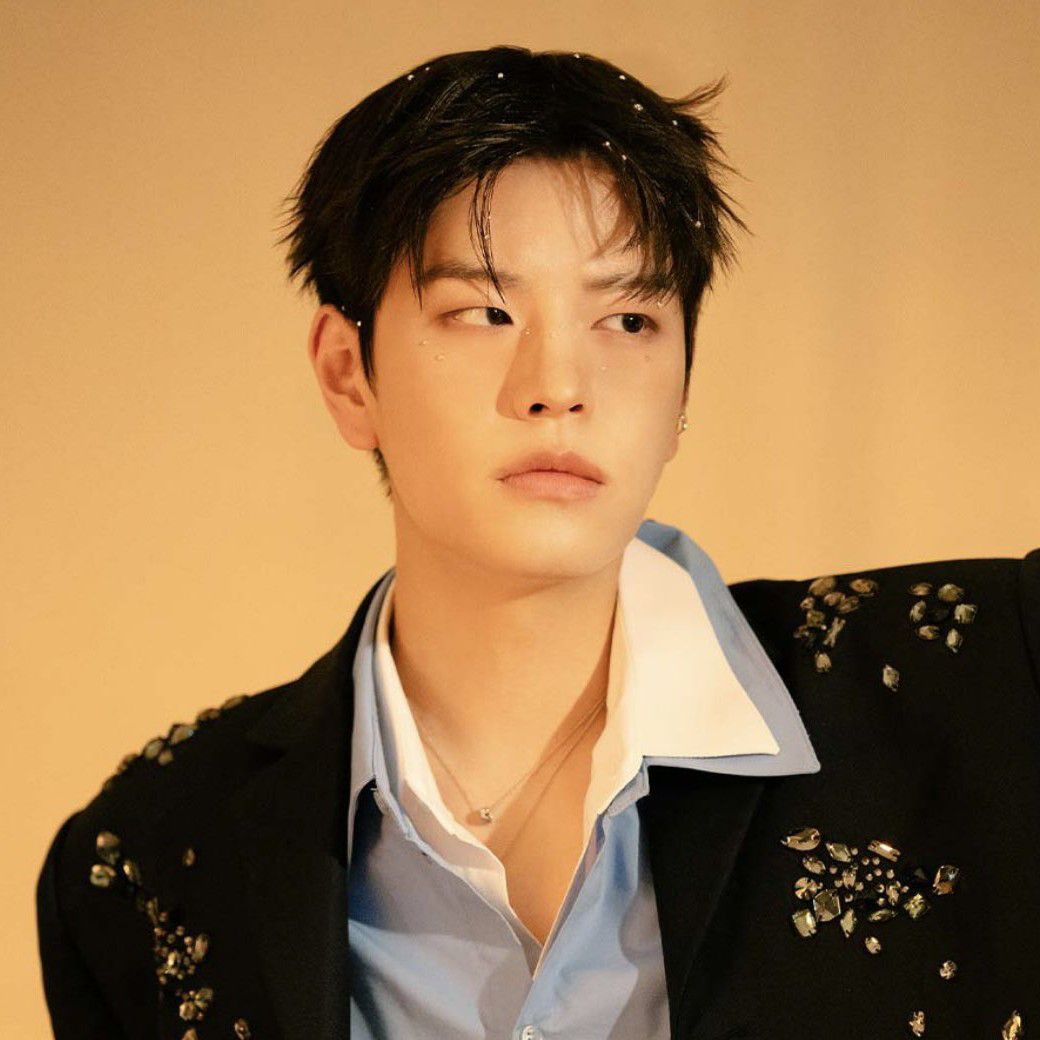 Latest photo of Seungmin (Stray Kids)