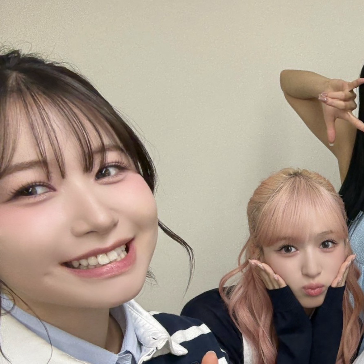 Foto aktivitas terbaru Kasahara Momona (ME:I)