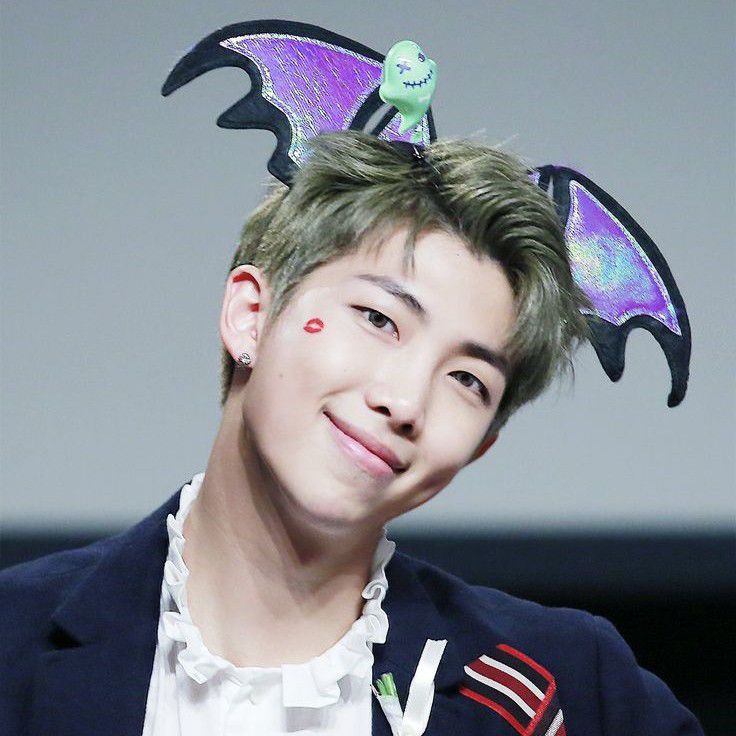 Behind-the-scenes cut of RM (BTS)