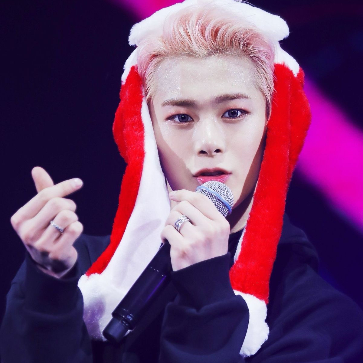 Latest photo of Moonbin (ASTRO)