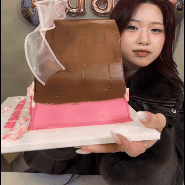 Behind-the-scenes cut of Zena (RESCENE)