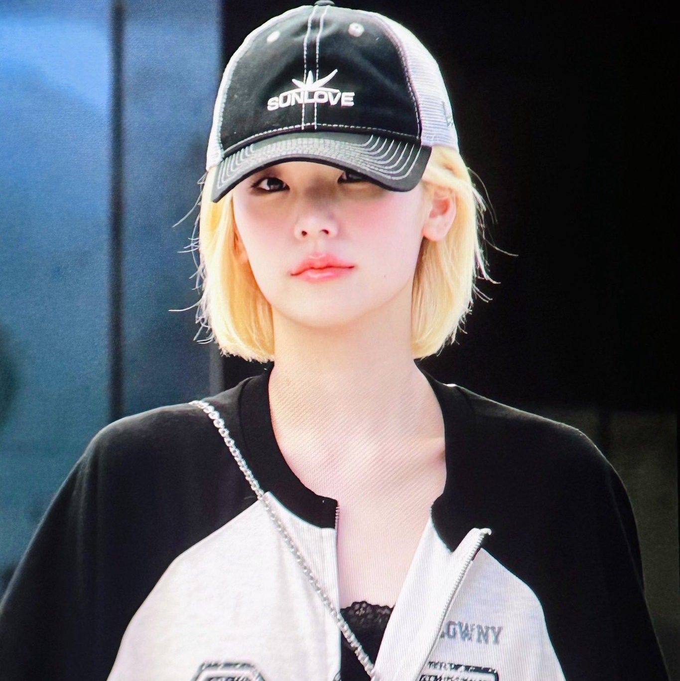 Behind-the-scenes cut of Yeji (ITZY)