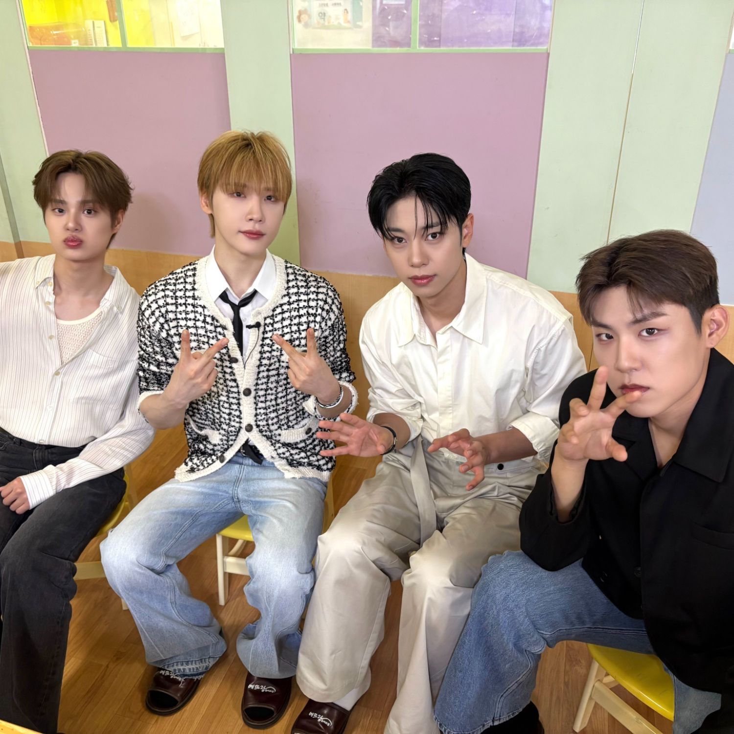 Behind-the-scenes cut of AB6IX