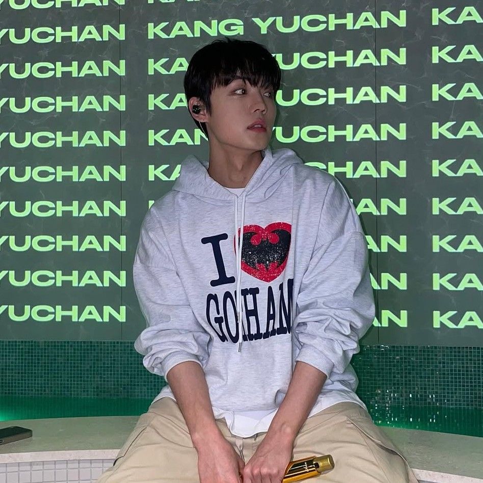 Recent activity shot of Chan (A.C.E)