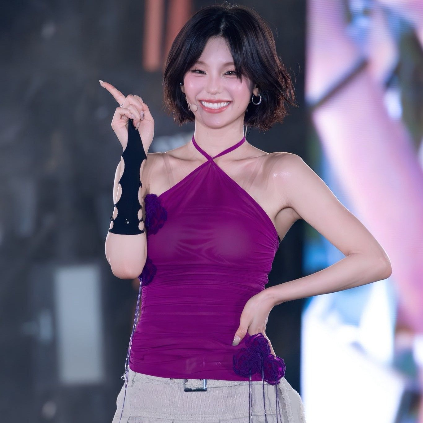 Recent activity shot of Yeji (ITZY)