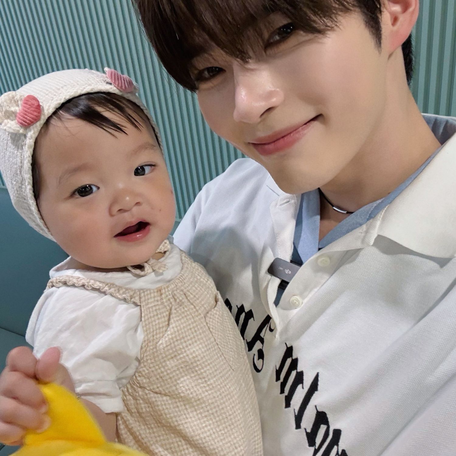 Foto terbaru Sung Hanbin (ZEROBASEONE)