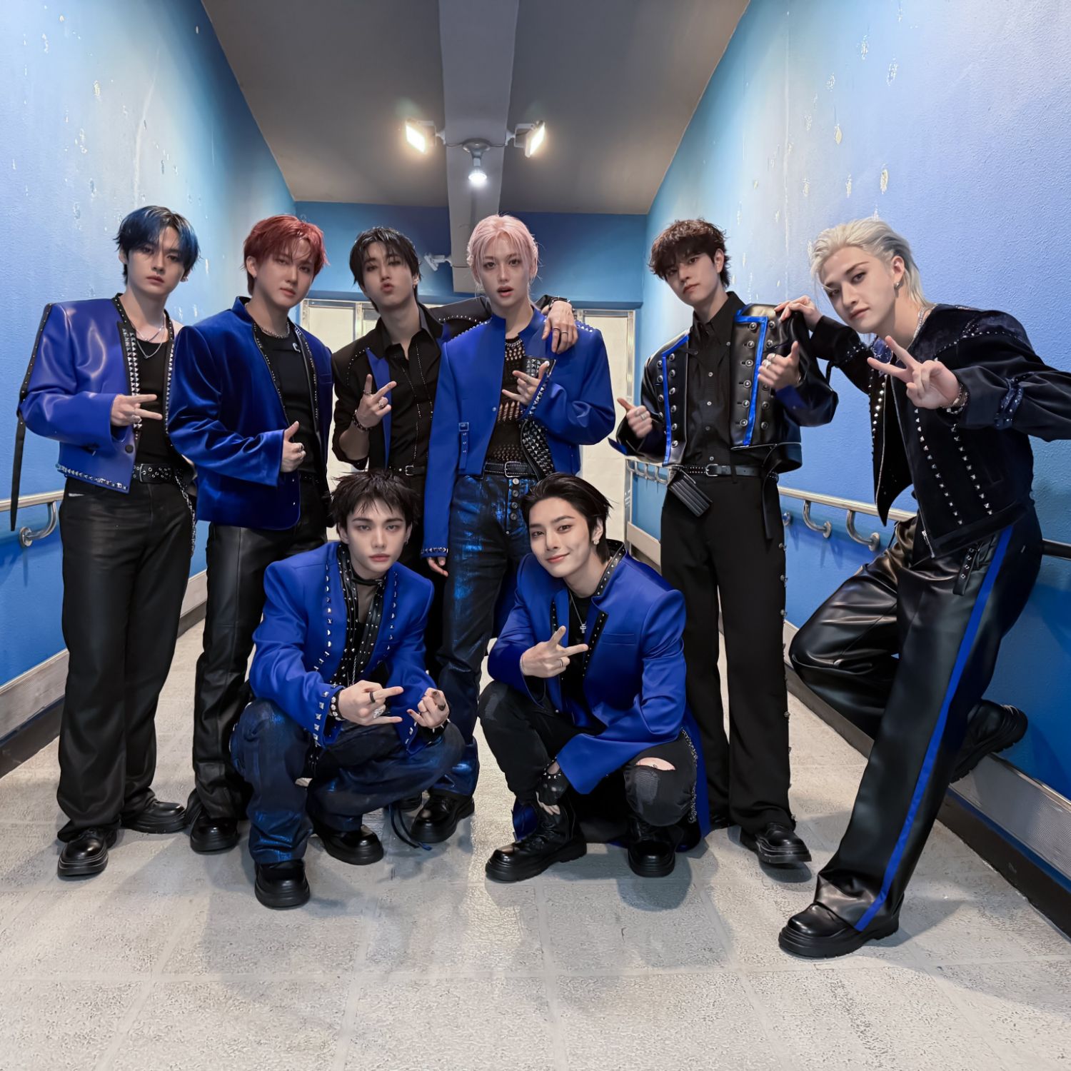 Behind-the-scenes cut of Stray Kids