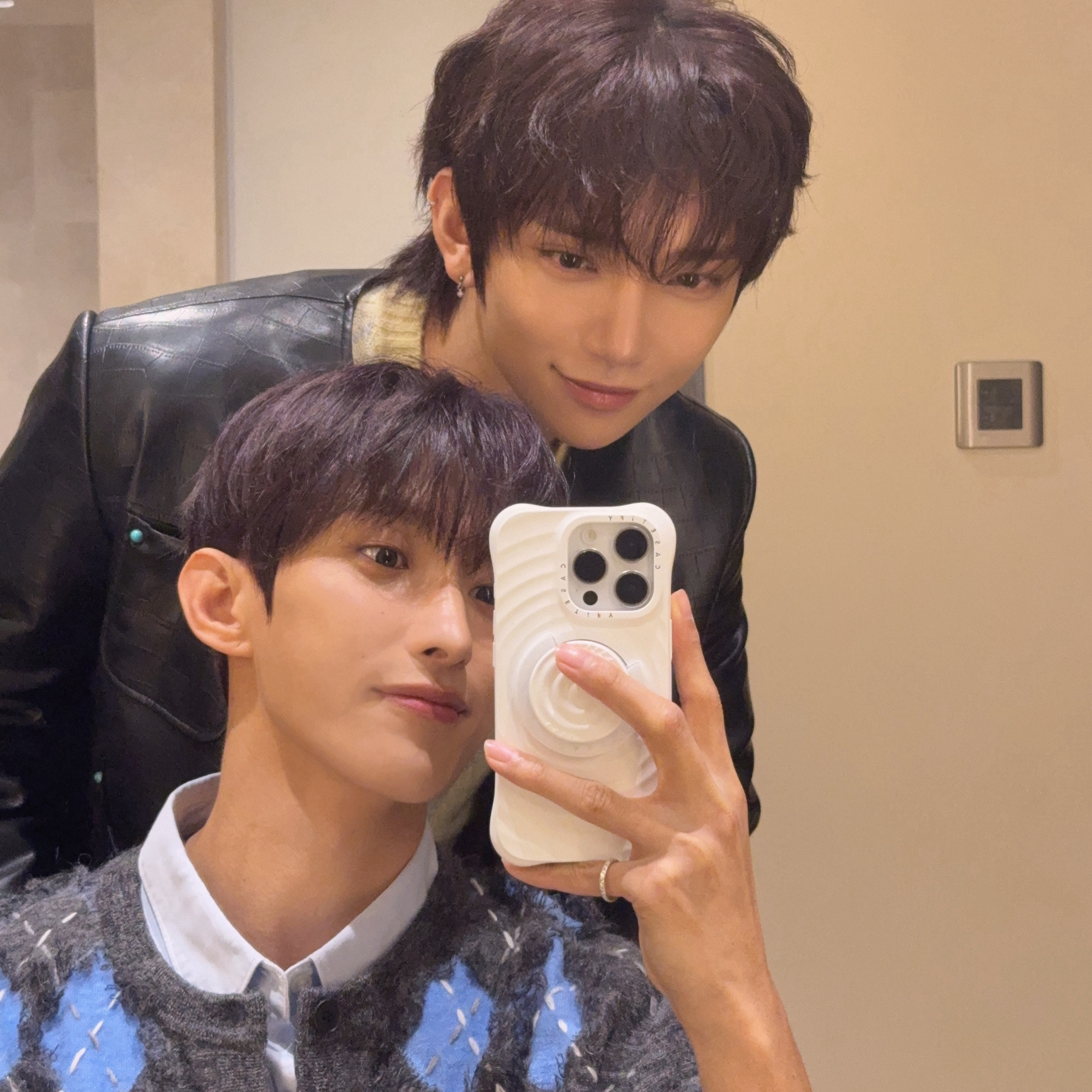 Latest photo of DK (SEVENTEEN)