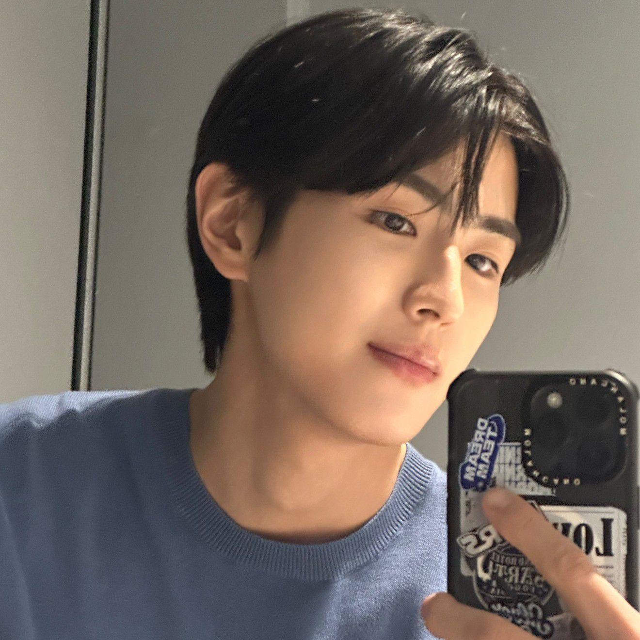 Latest photo of Yonghee (CIX)