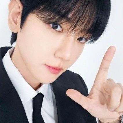 A moment captured by Baekhyun (EXO)'s fan