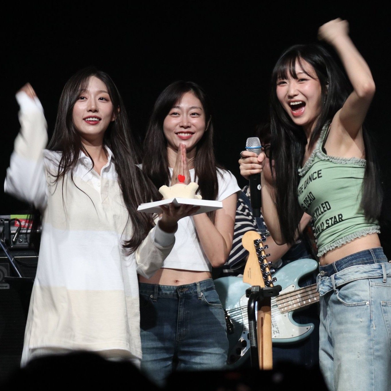 柳秀靜 (Lovelyz)的最新活動照片