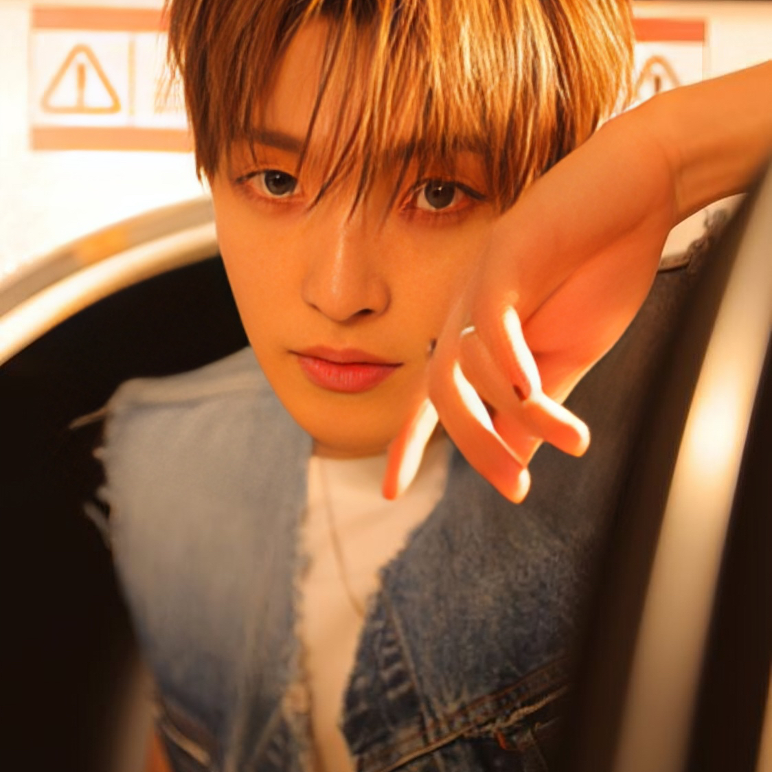 Behind-the-scenes cut of Hongjoong (ATEEZ)