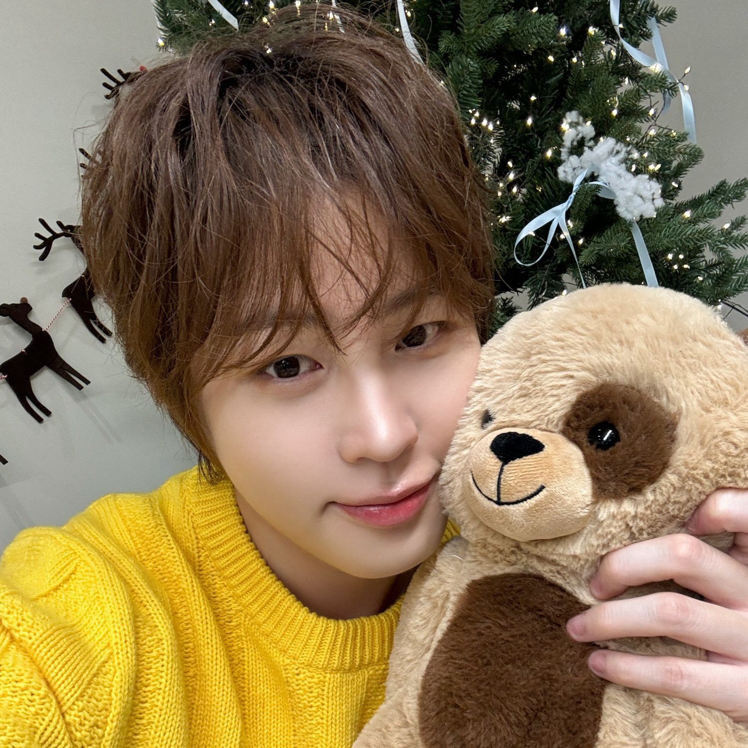 Recent activity shot of Ha Sungwoon