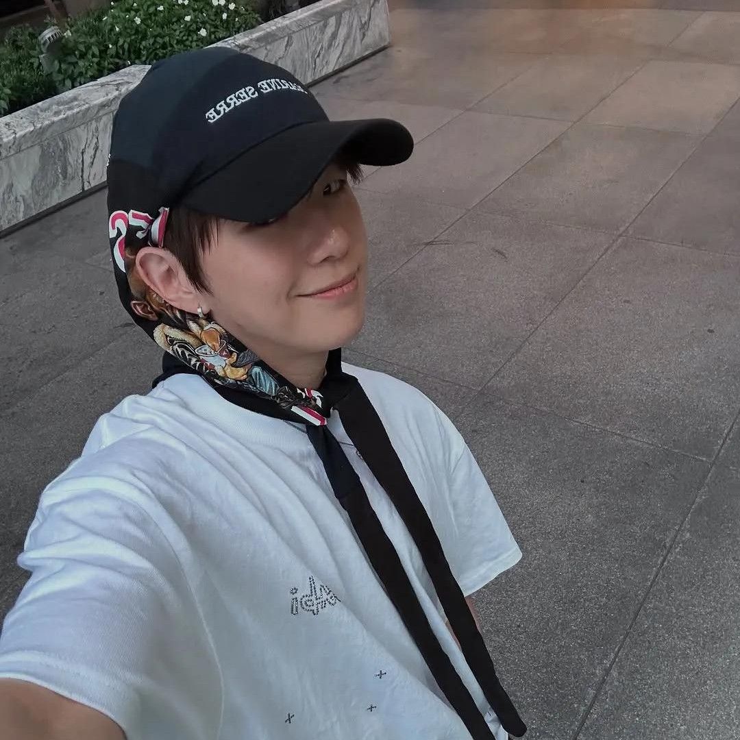 Behind-the-scenes cut of Kang Daniel