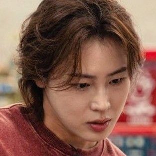 하성운의 최신 사진