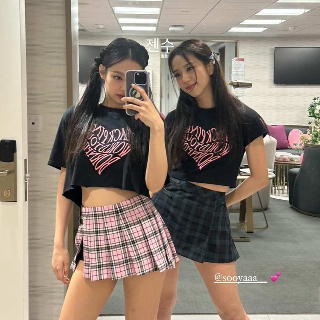 Momen yang diabadikan oleh penggemar BLACKPINK