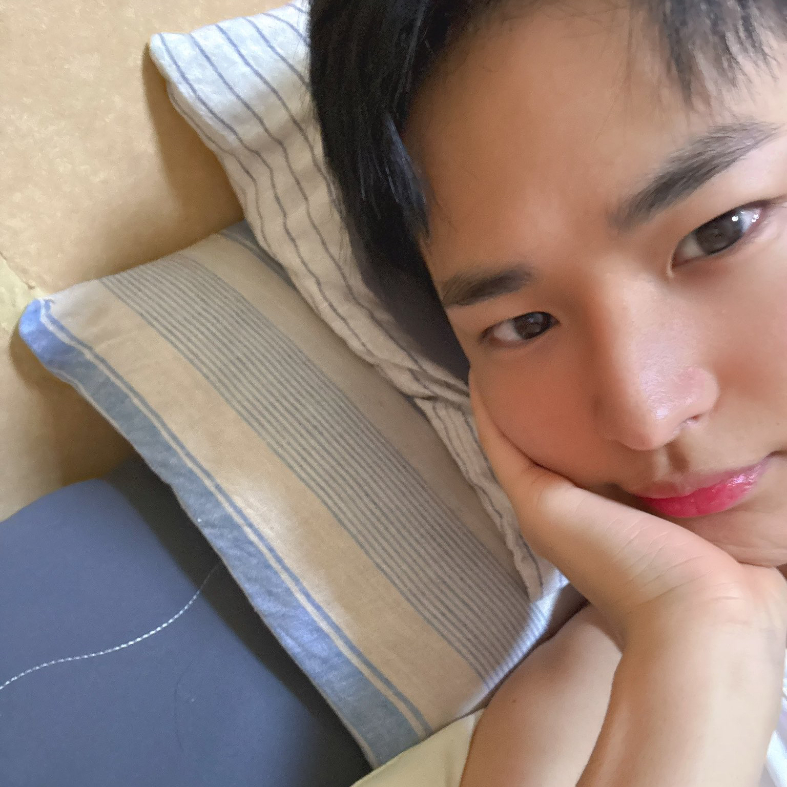 Behind-the-scenes cut of Choi Byungchan