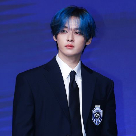 A moment captured by Lee Know (Stray Kids)'s fan
