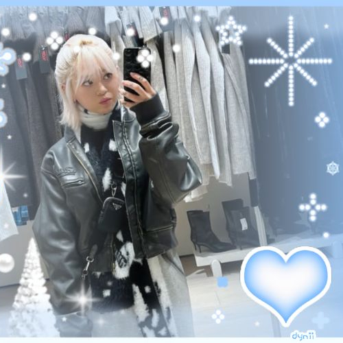 Behind-the-scenes cut of AleXa