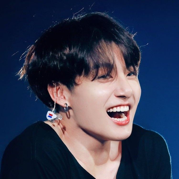 柾國 (防彈少年團)的最新活動照片