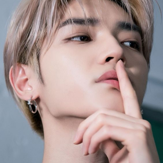 Momen yang diabadikan oleh penggemar Taeyong (NCT 127)